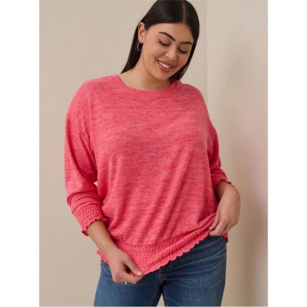 Torrid Soft Plush Drop Shoulder Smocked Bottom
Neon Pink Sweatshirt